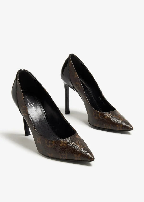 Louis Vuitton Monogram Patent Pumps